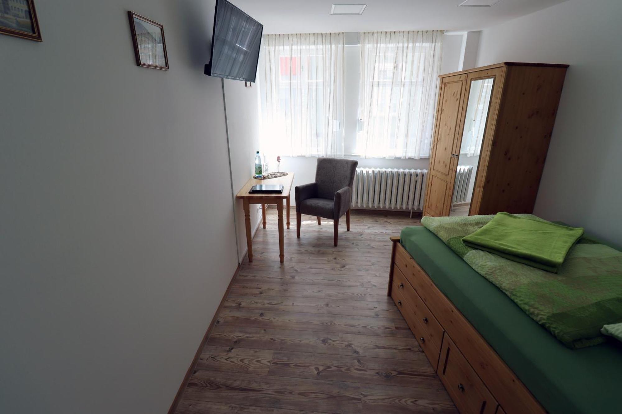 Guest house Gaestezimmer Zum Rotem Karpfen Erfurt